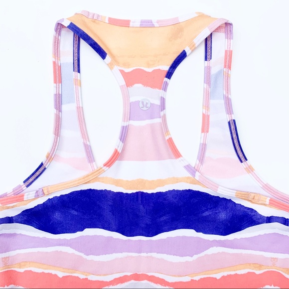 3/$25 LULULEMON Cool Racerback - Size 6 - Picture 2 of 3